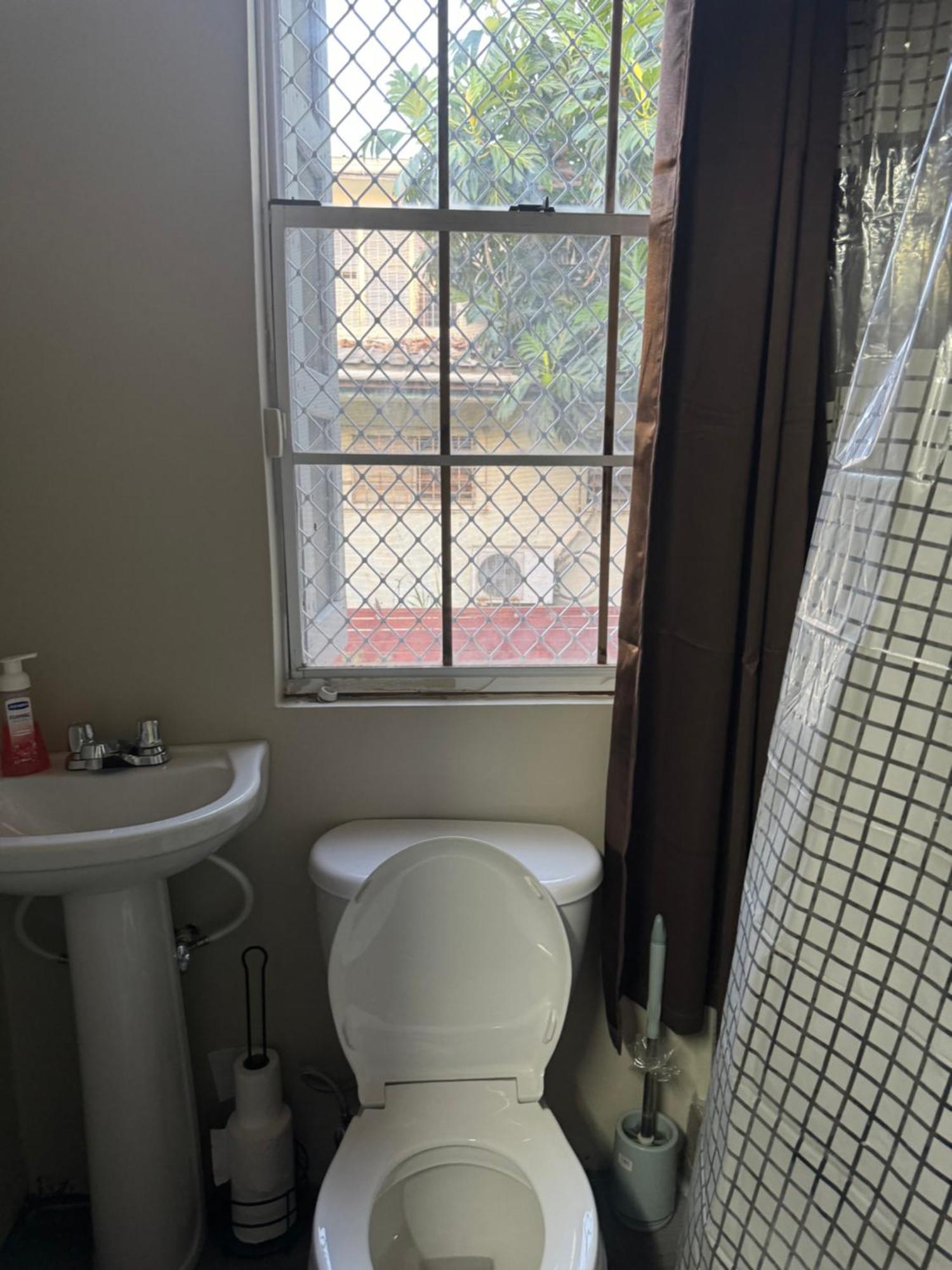 Jj Guest House Branns Hamlet Экстерьер фото