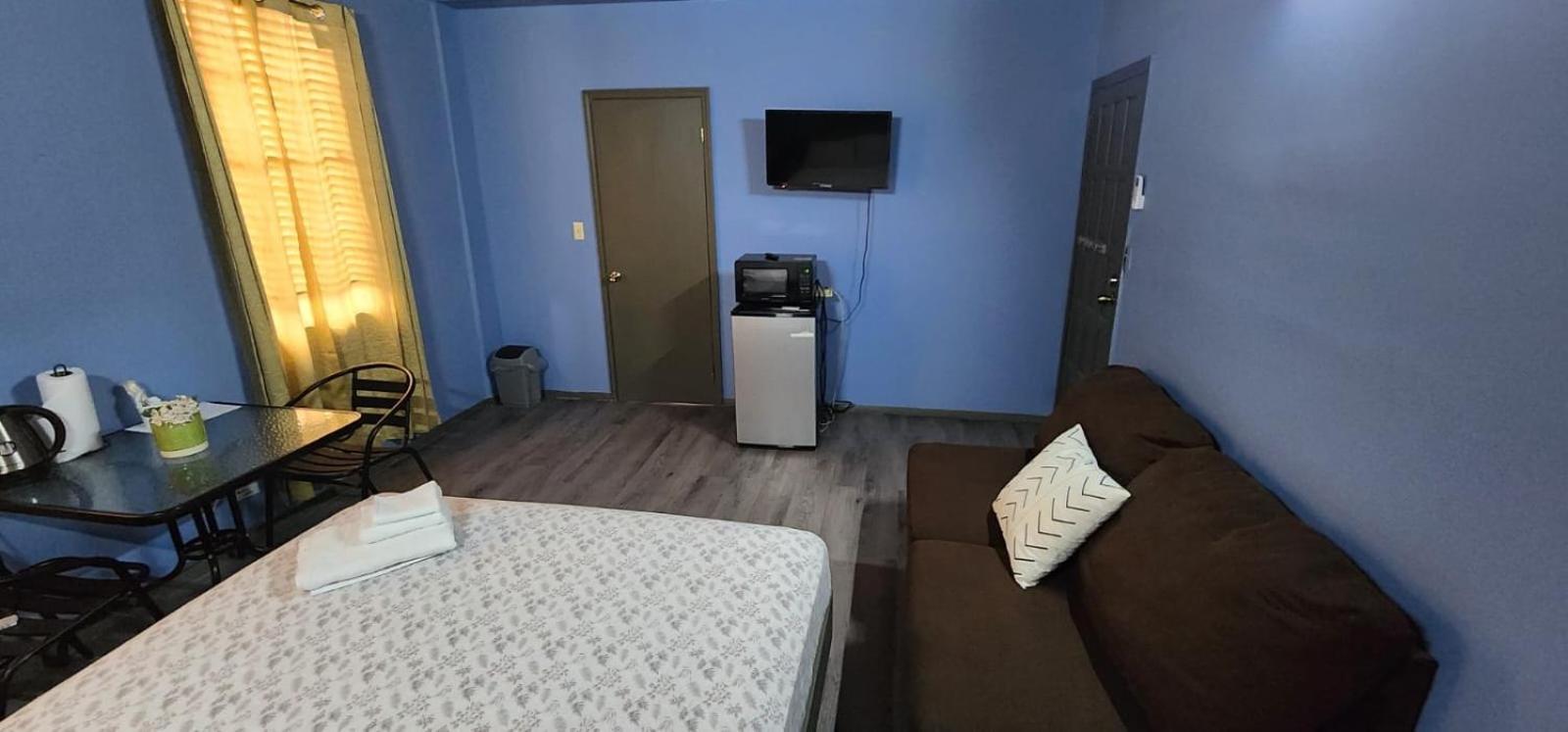 Jj Guest House Branns Hamlet Экстерьер фото